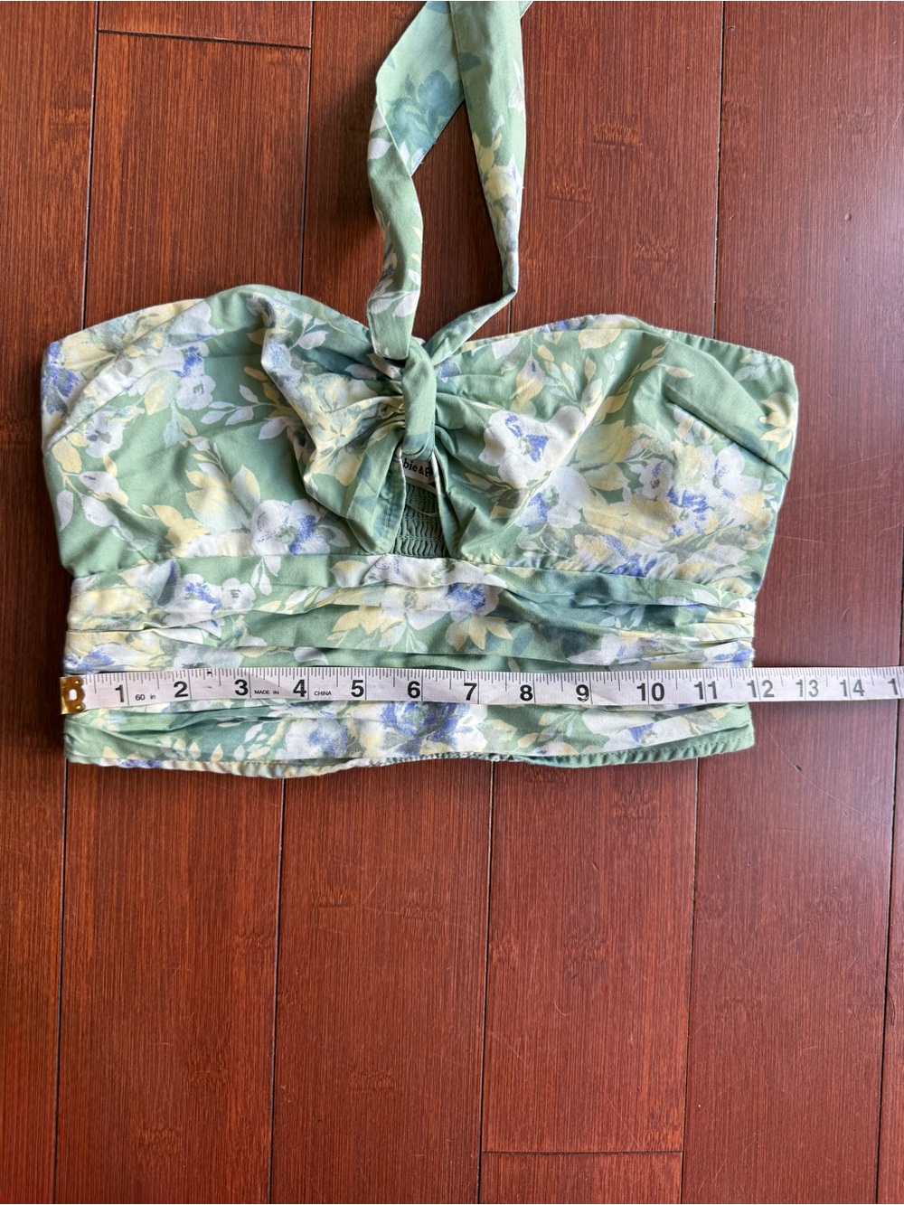 Abercrombie & Fitch Floral Halter Crop Top - Small - Picture 7 of 8